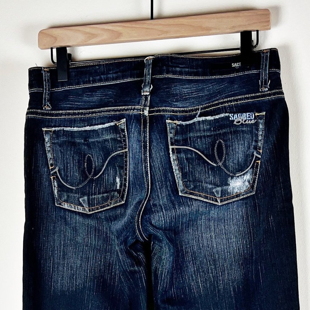 2/$20 Sacred Blue Low Rise Slight Flare Jeans 26 - Picture 5 of 5